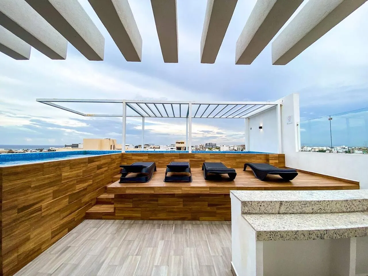 Best Studio At 5Th Ave With Pool Gym Steps To Beach Playa del Carmen Apartment