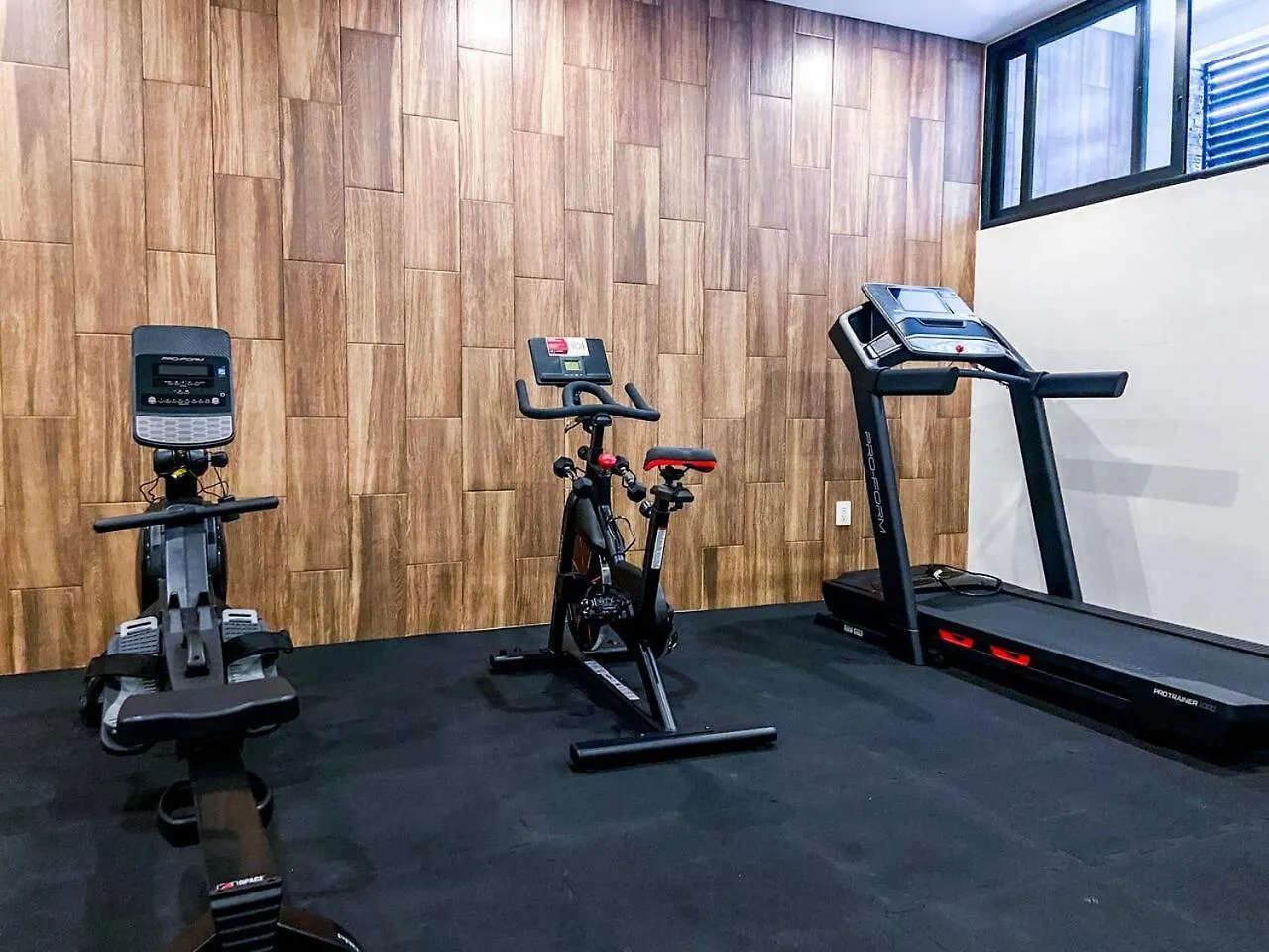 Best Studio At 5Th Ave With Pool Gym Steps To Beach Playa del Carmen Apartment