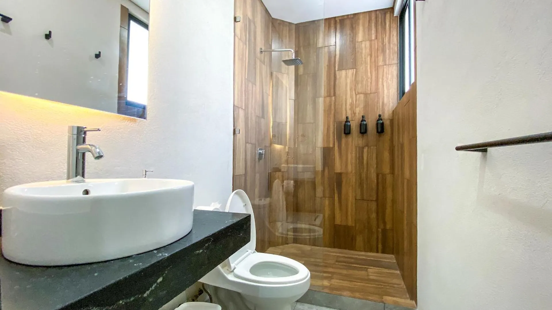 Best Studio At 5Th Ave With Pool Gym Steps To Beach Playa del Carmen 0*,