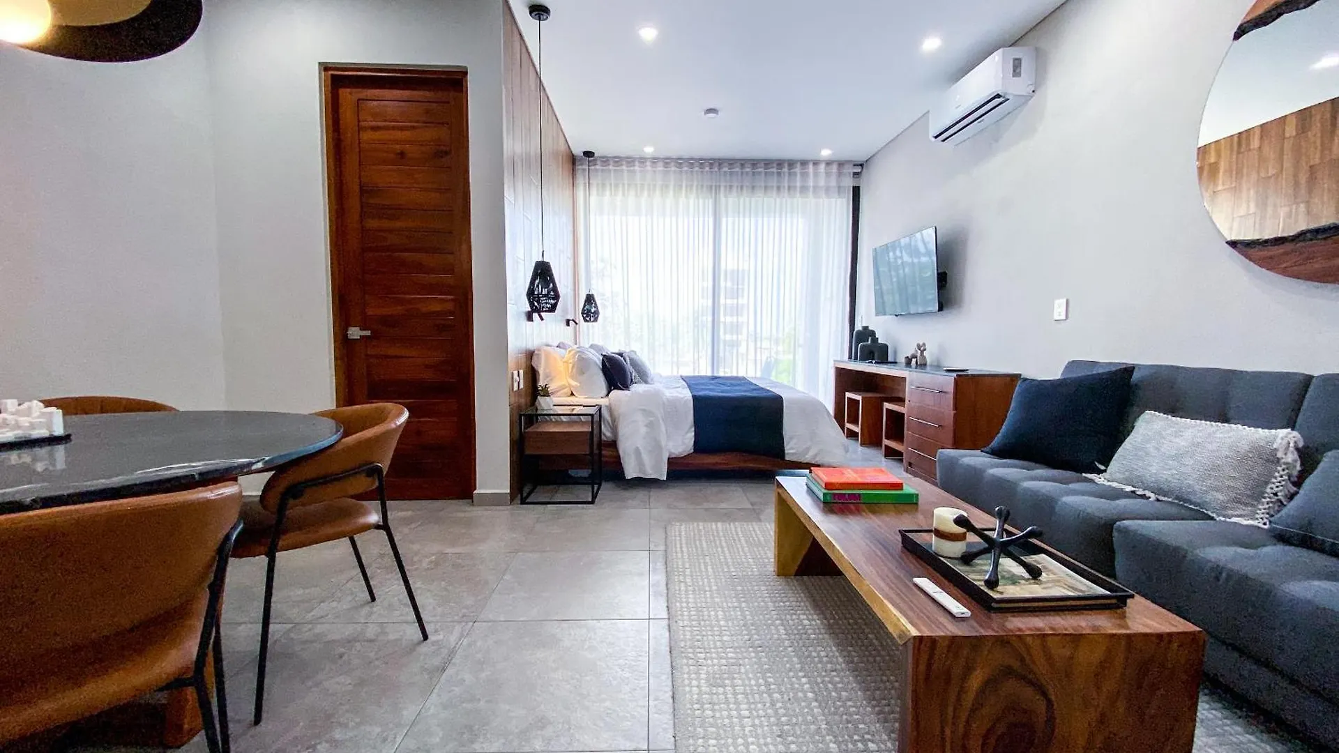Best Studio At 5Th Ave With Pool Gym Steps To Beach Playa del Carmen 0*,